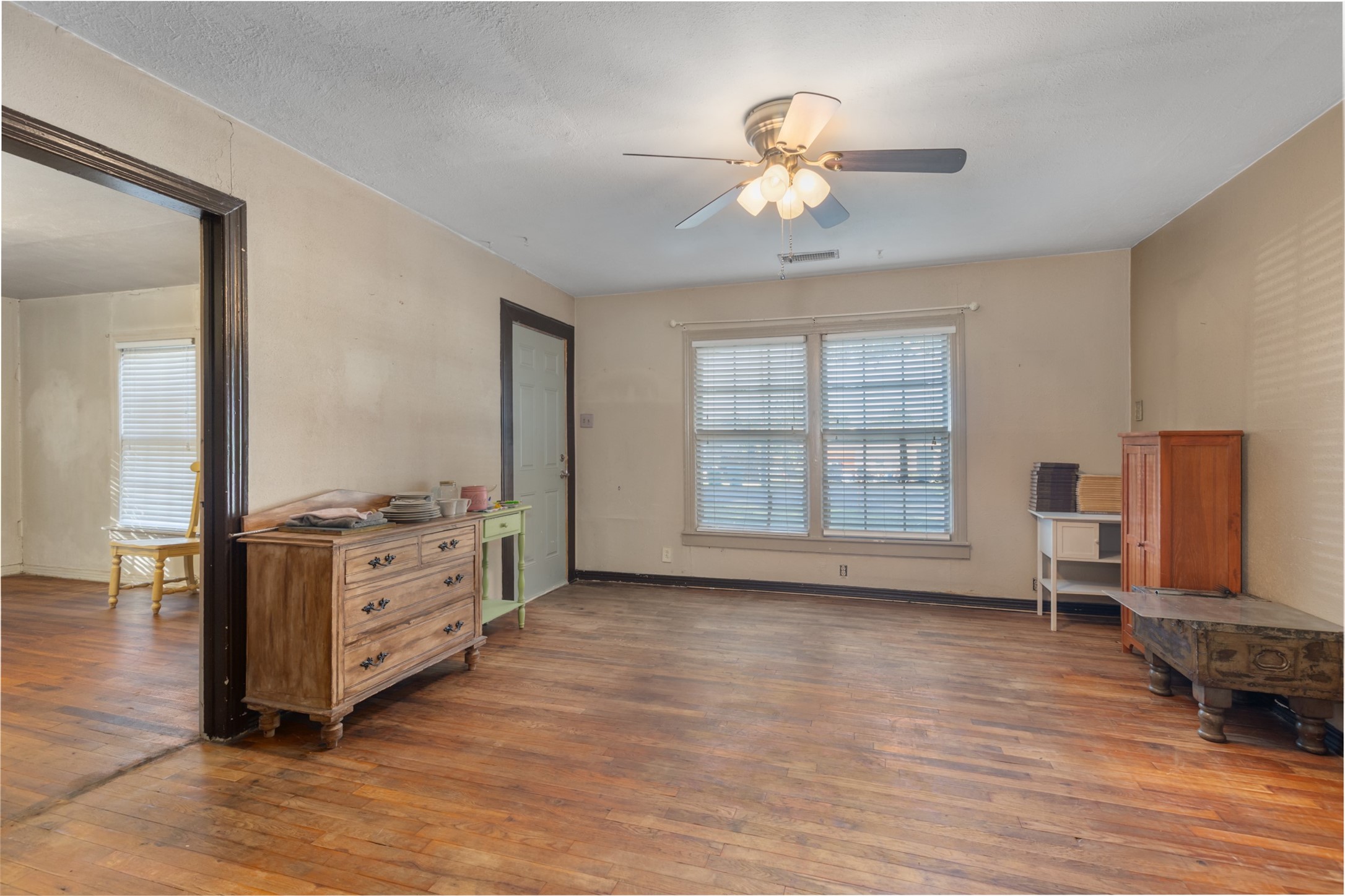 417 N Burdette Avenue Sherman TX 75090