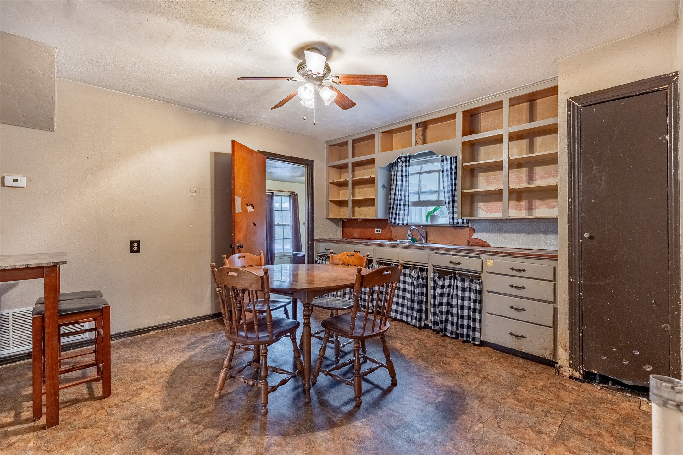 417 N Burdette Avenue Sherman TX 75090