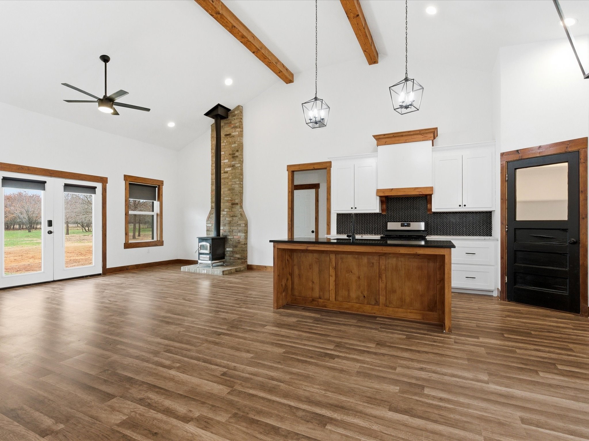 7601 Zion Hill Road Poolville TX 76487