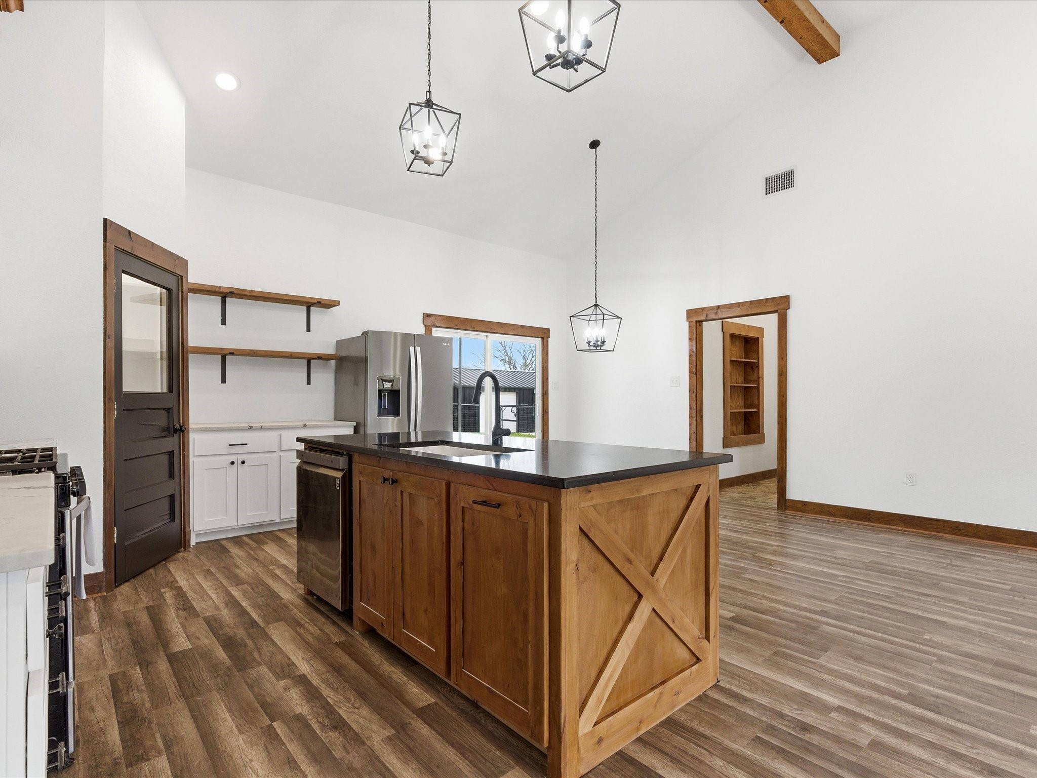 7601 Zion Hill Road Poolville TX 76487