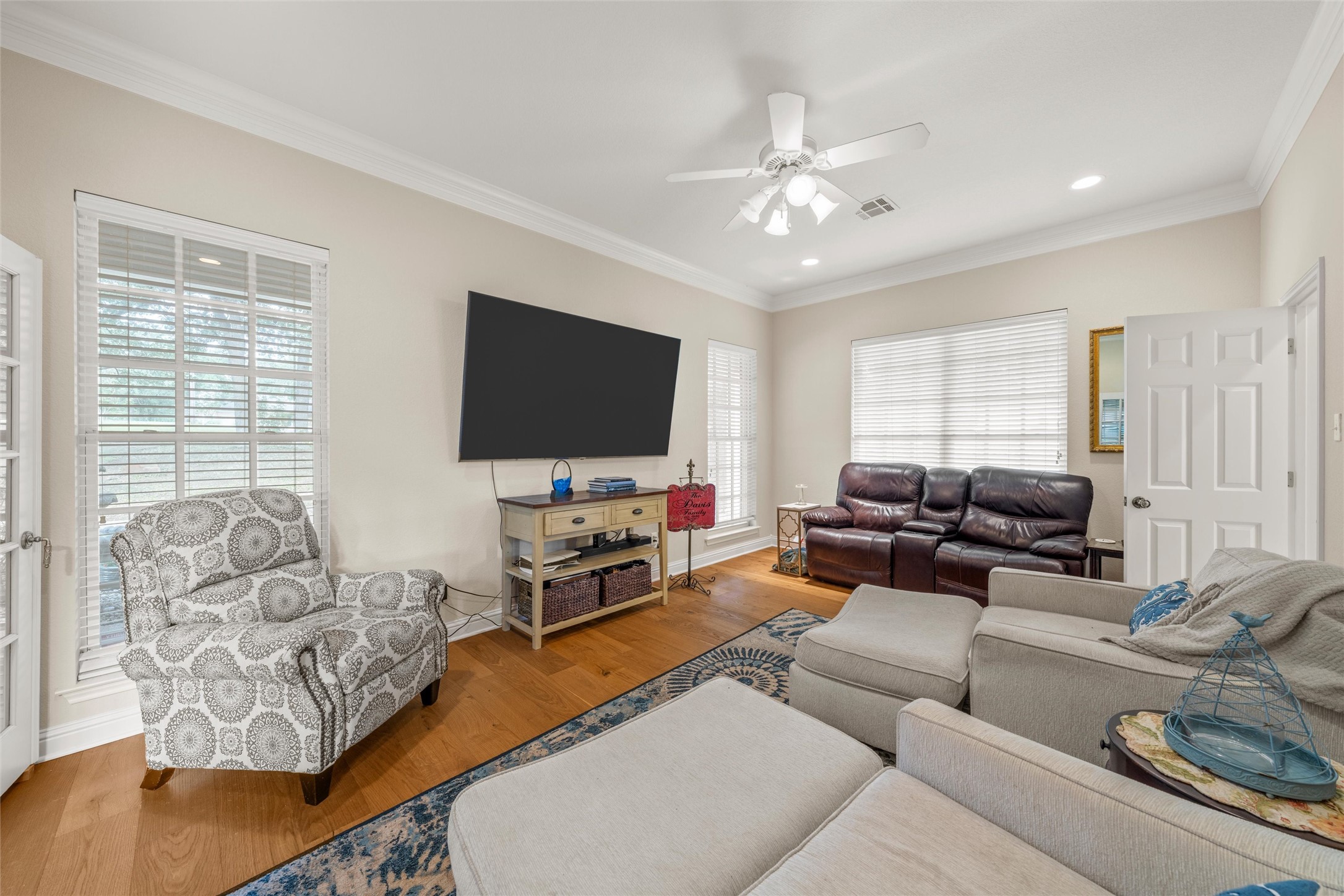 290 Bolton Circle West TX 76691
