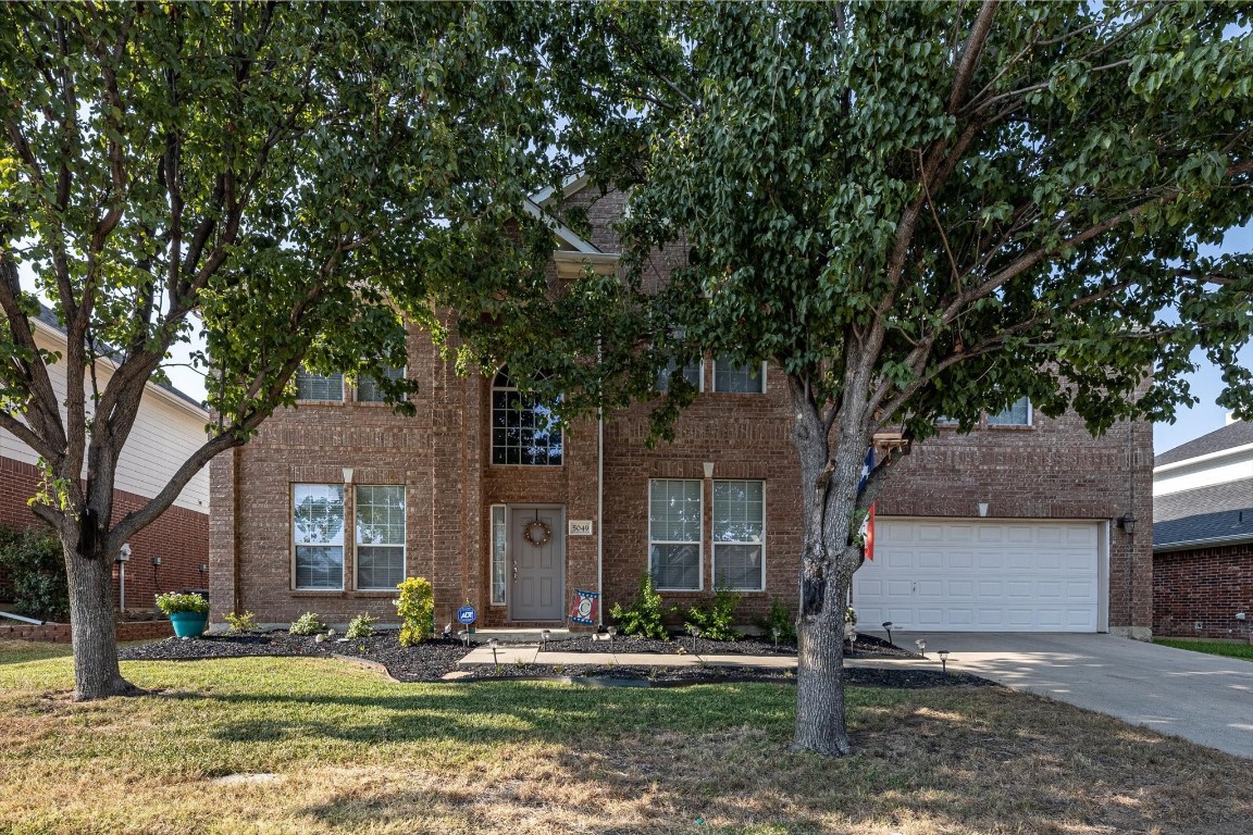 5049 Raisintree Drive Fort Worth TX 76244