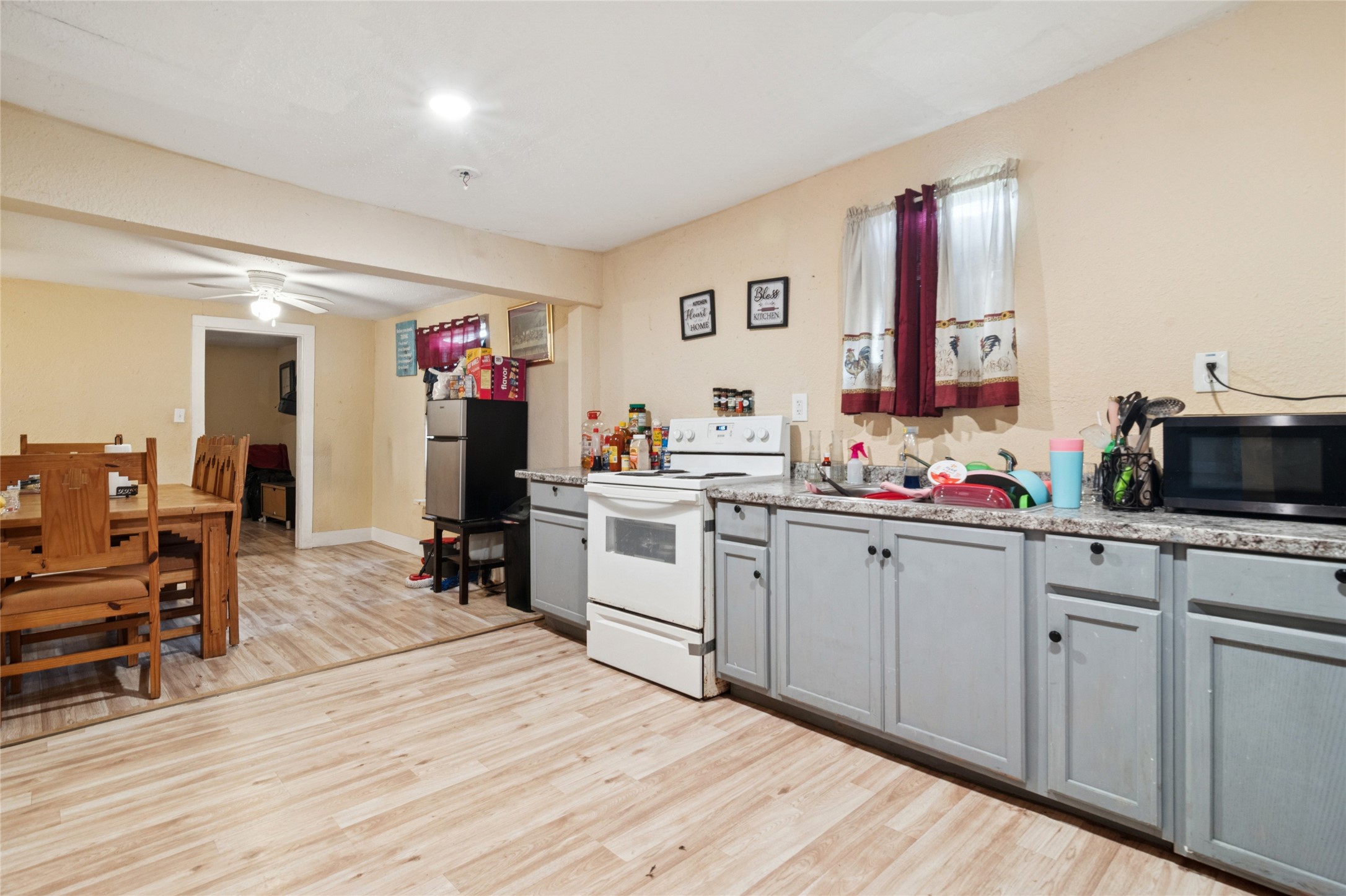 805 E 11th Street Kemp TX 75143