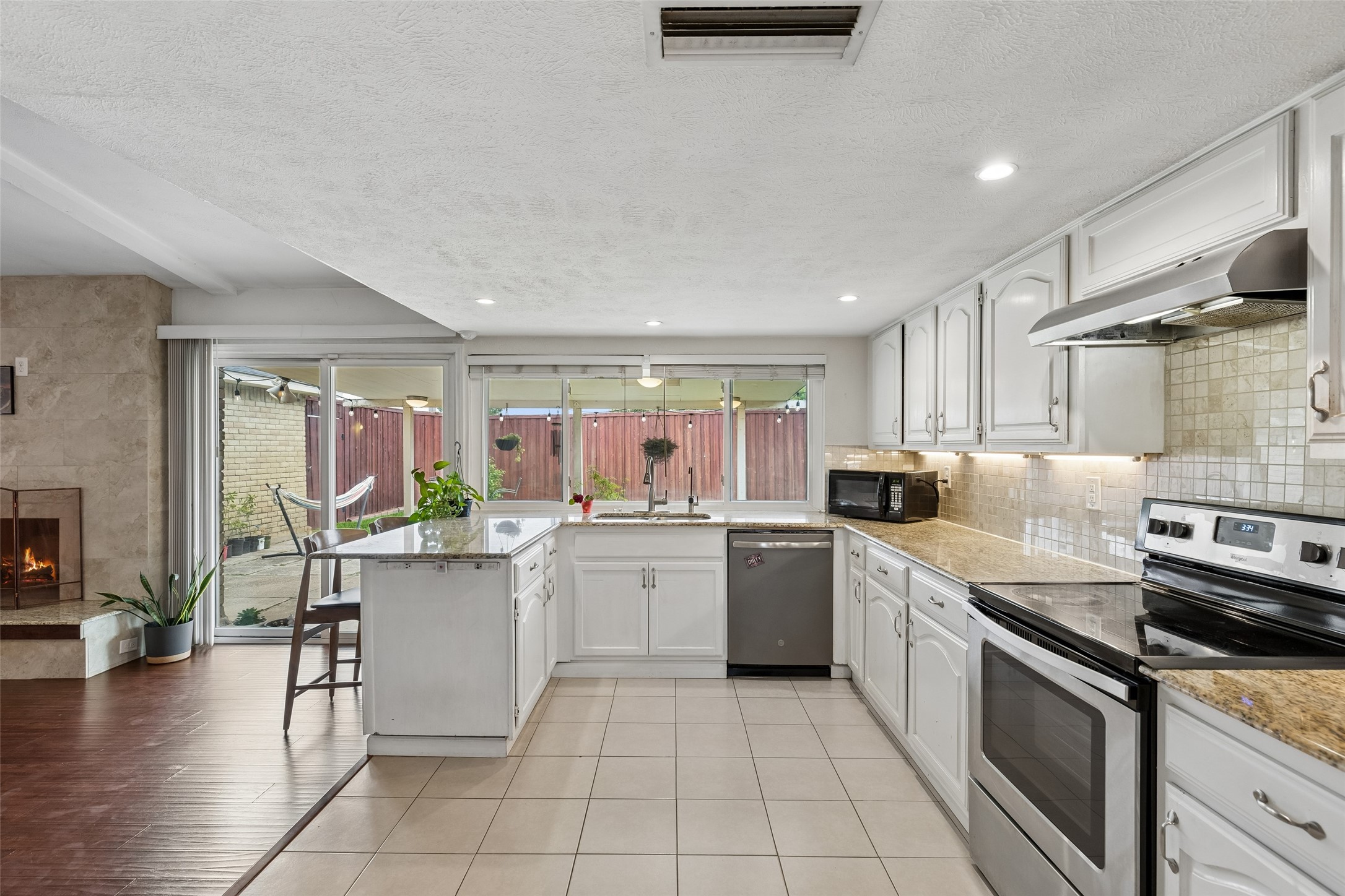 4548 Newcombe Drive Plano TX 75093
