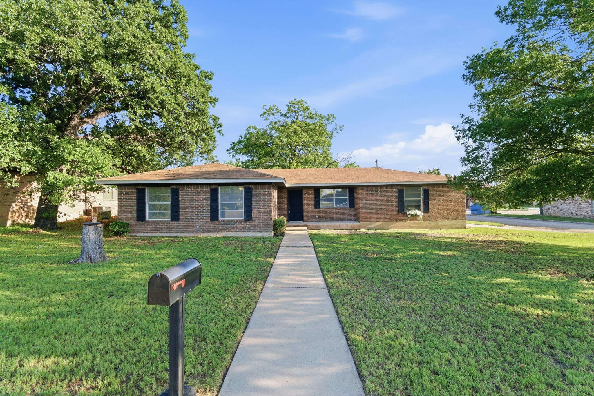 1400 Royal Lane Cisco TX 76437
