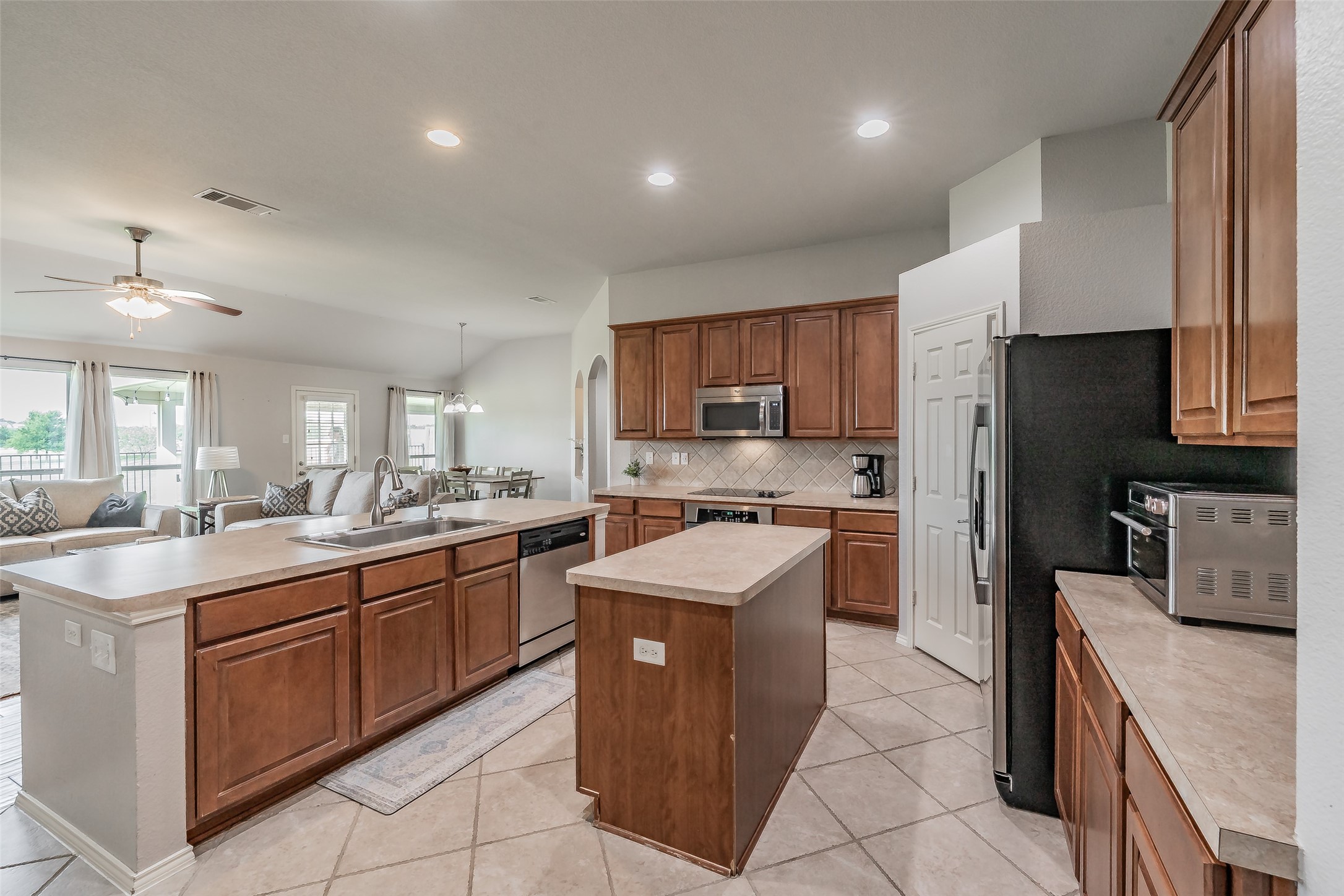 245 Cedar Crest Drive Justin TX 76247