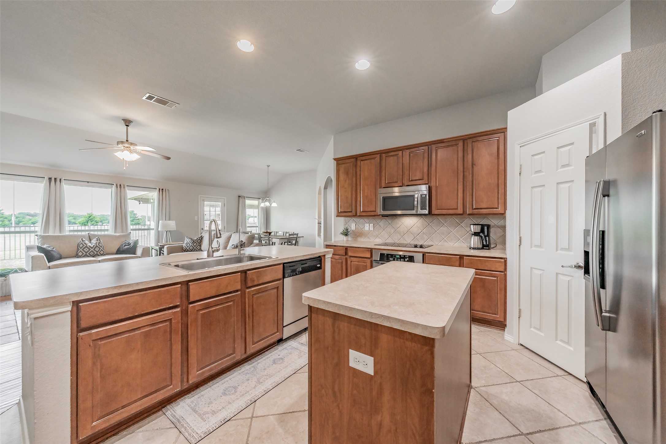 245 Cedar Crest Drive Justin TX 76247