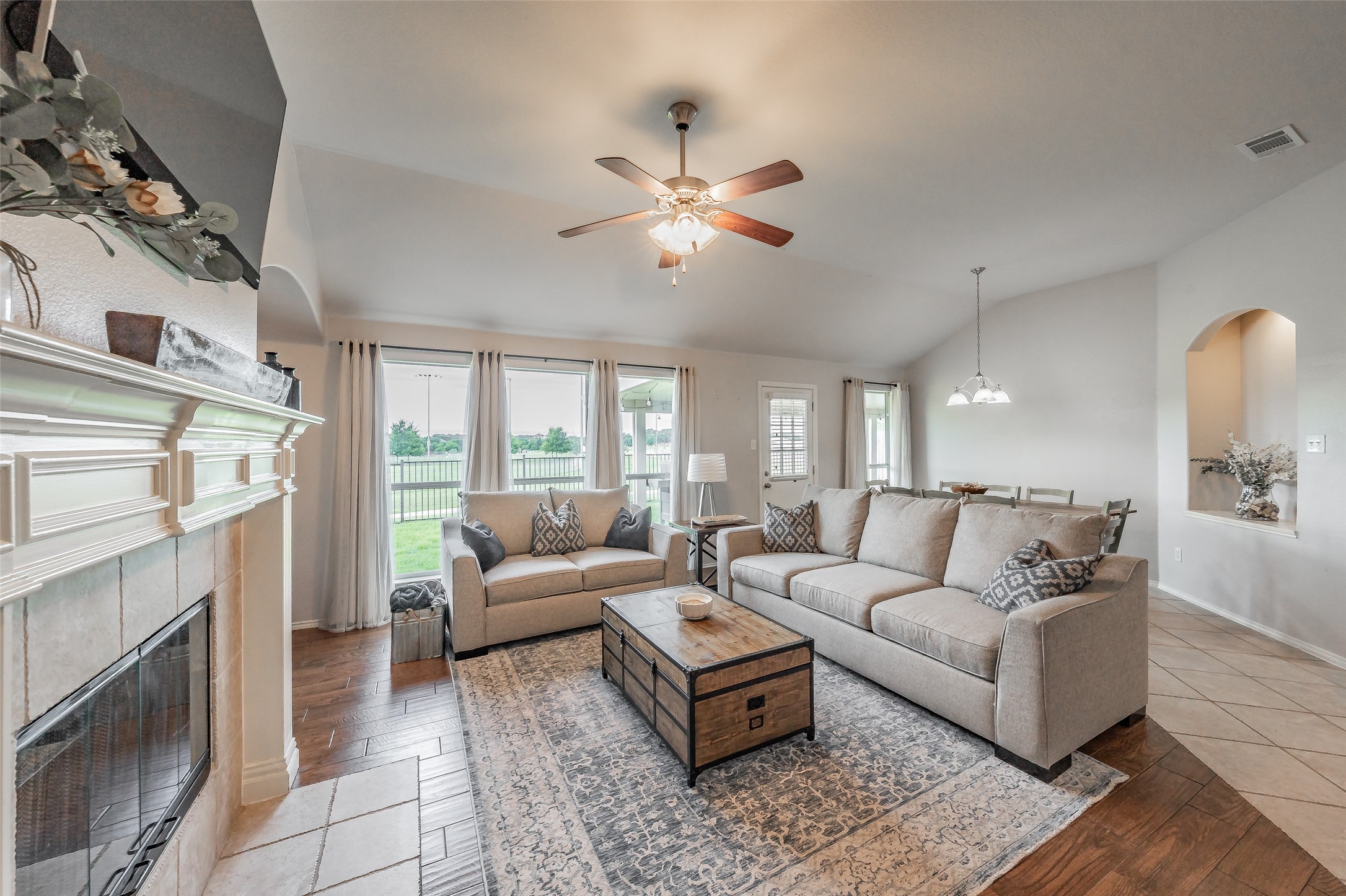 245 Cedar Crest Drive Justin TX 76247