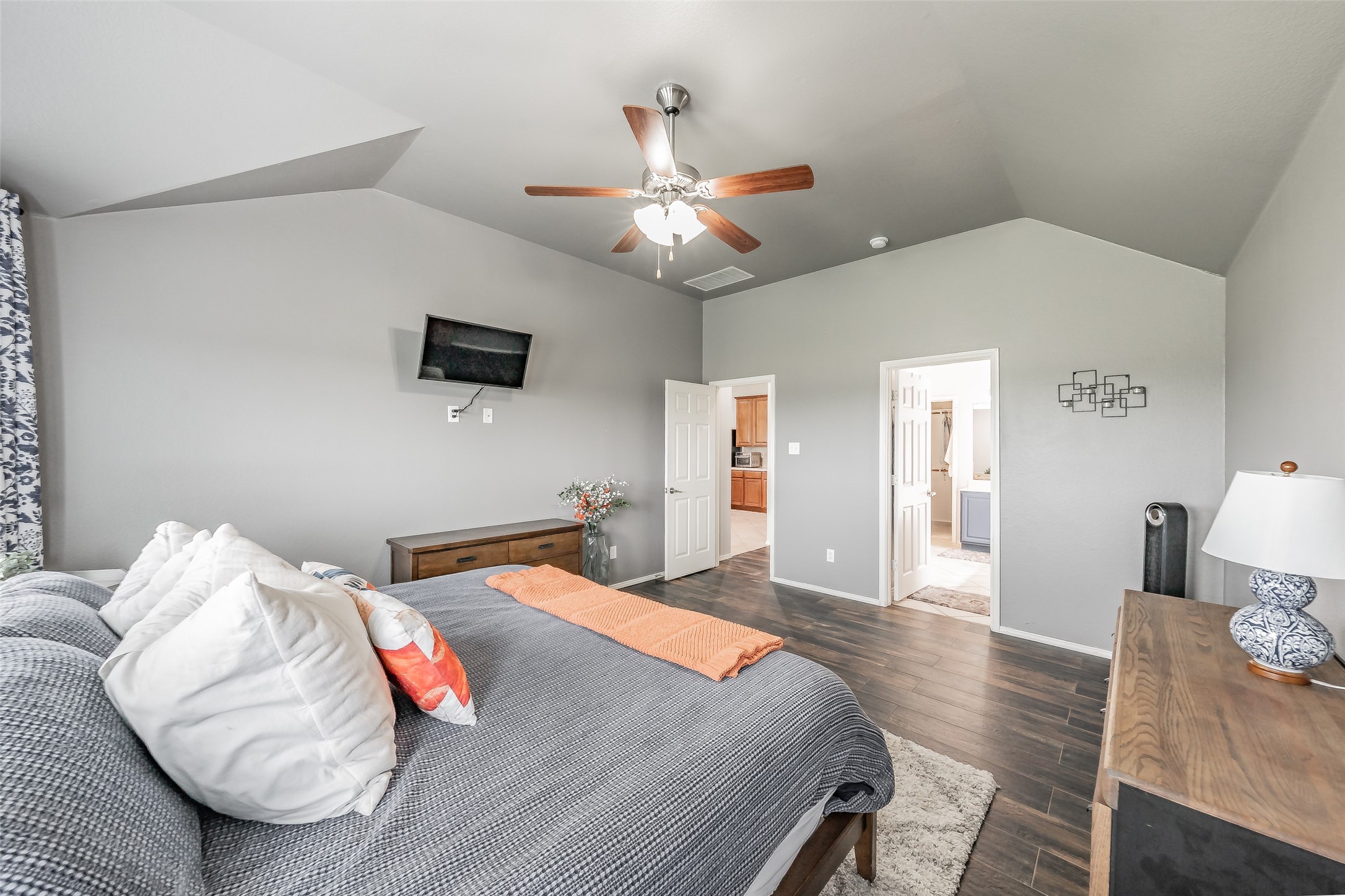 245 Cedar Crest Drive Justin TX 76247