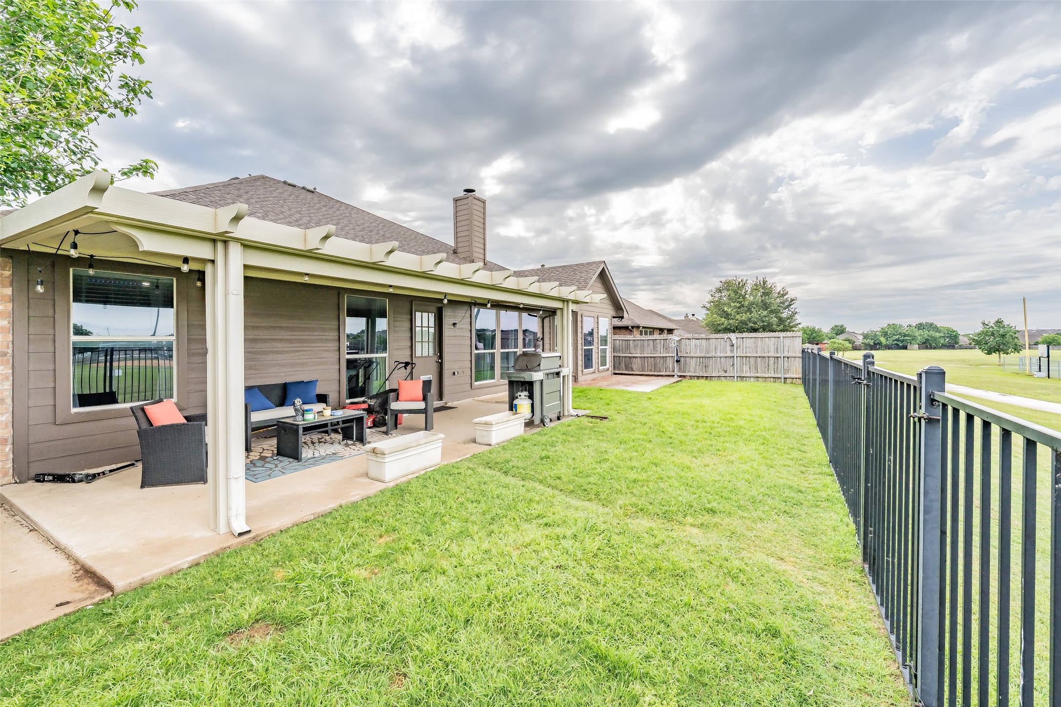 245 Cedar Crest Drive Justin TX 76247