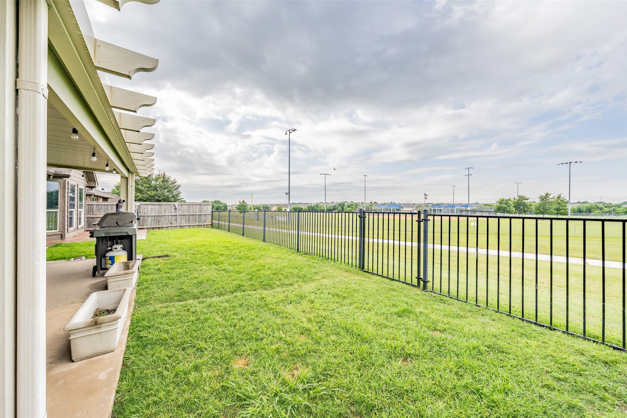 245 Cedar Crest Drive Justin TX 76247