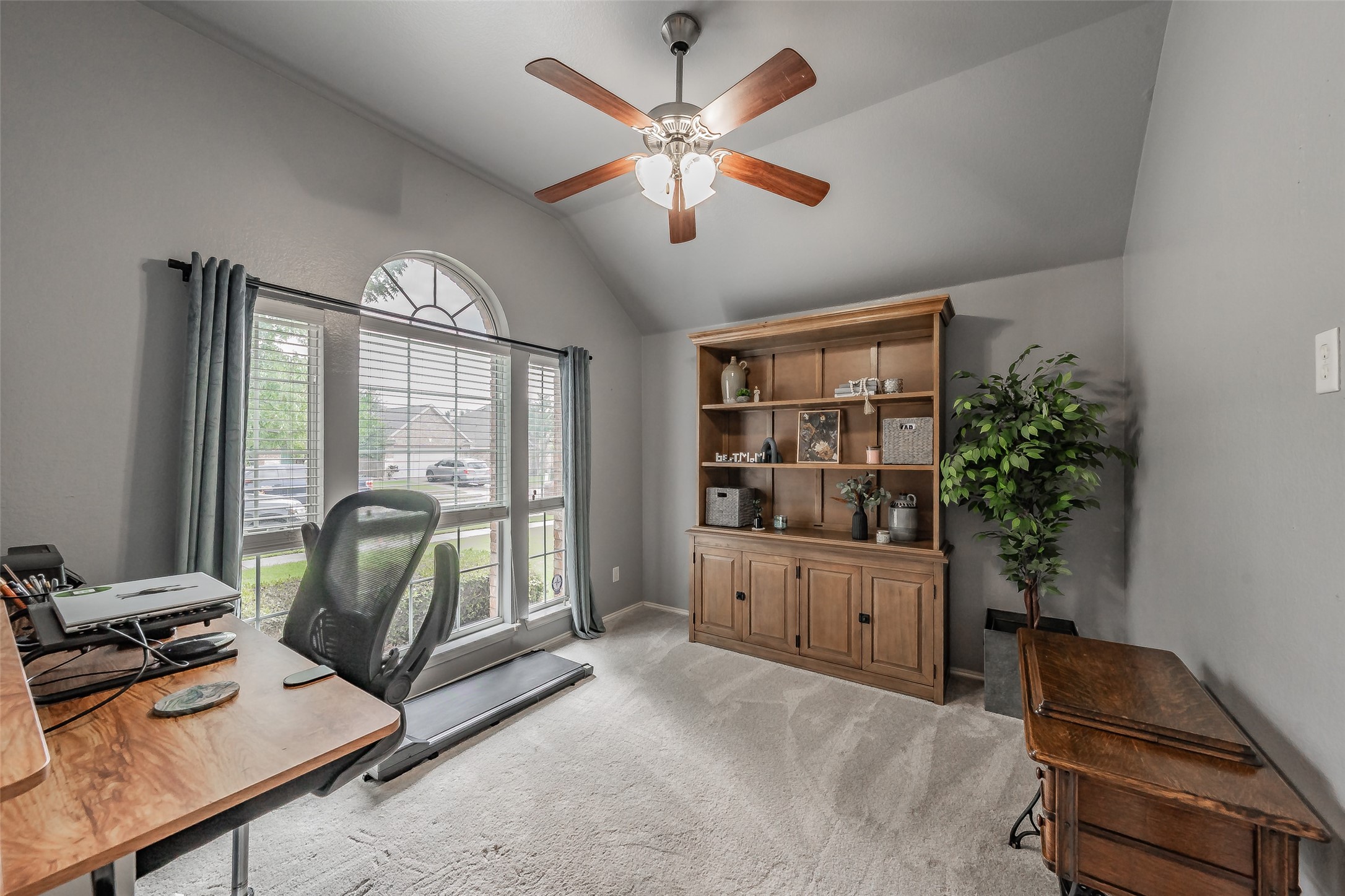 245 Cedar Crest Drive Justin TX 76247