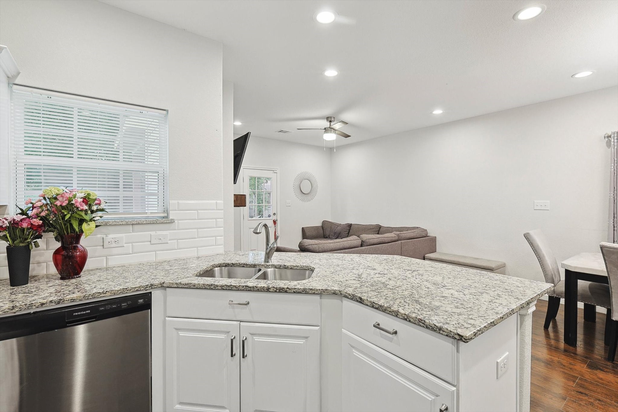 4811 Fitzhugh Avenue Fort Worth TX 76105