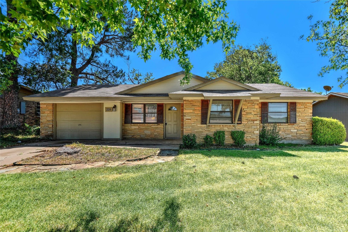 228 Jennie Lane Denison TX 75020