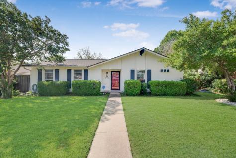 2422 Village Green Drive Garland TX 75044