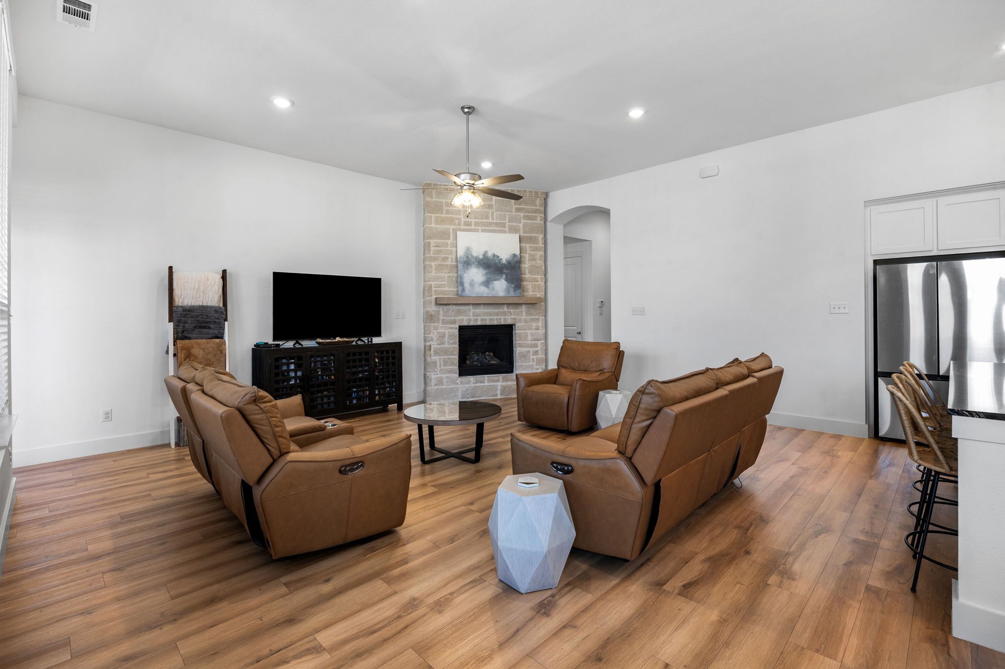 445 Lost Creek Trail Waxahachie TX 75165