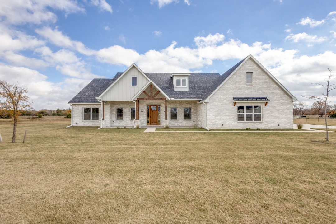 3475 Meadow View Lane Greenville TX 75402