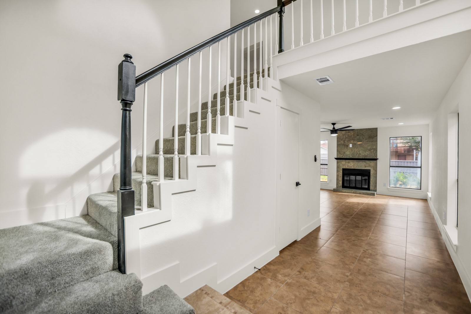 703 Meadowcreek Court Garland TX 75043
