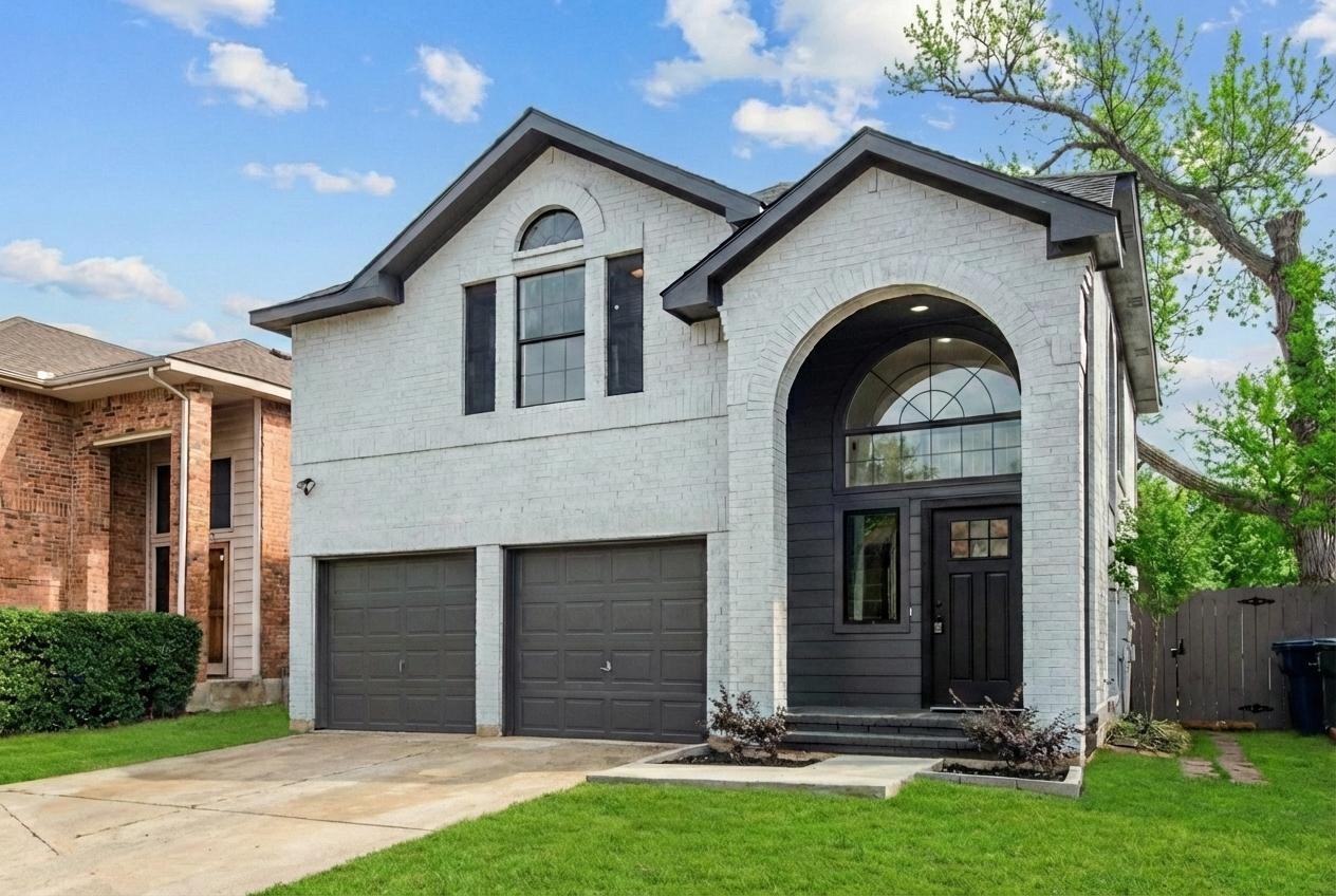 703 Meadowcreek Court Garland TX 75043