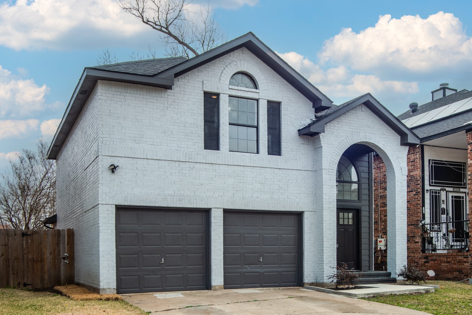 703 Meadowcreek Court Garland TX 75043