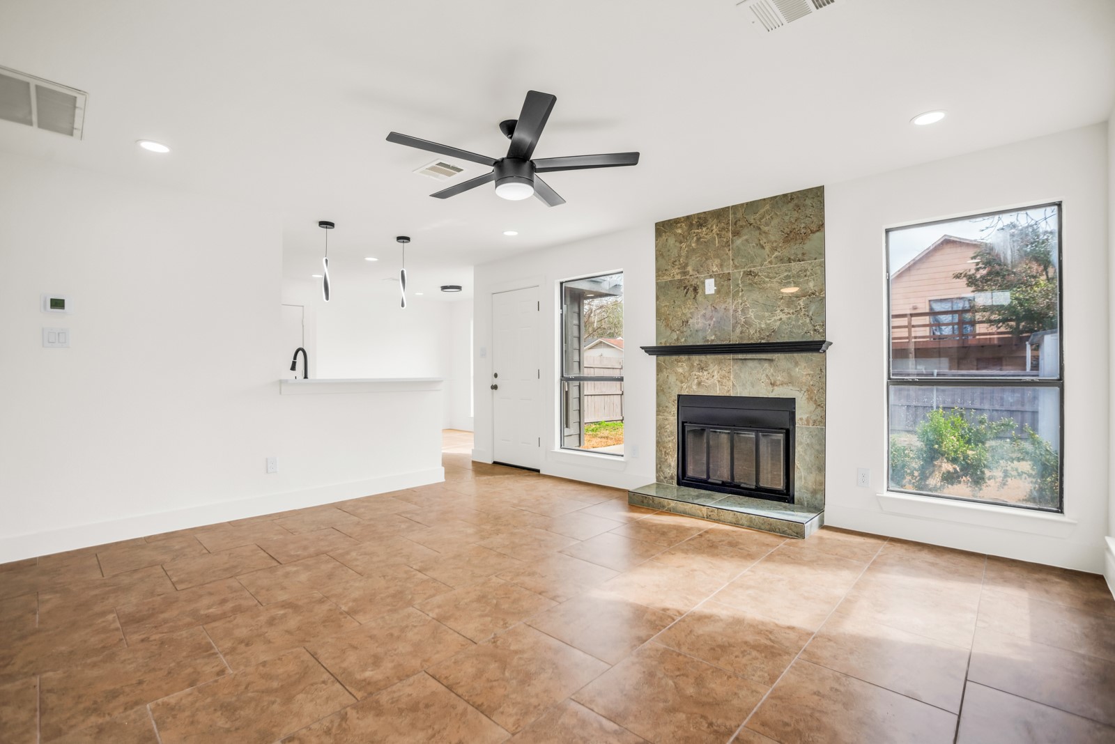 703 Meadowcreek Court Garland TX 75043