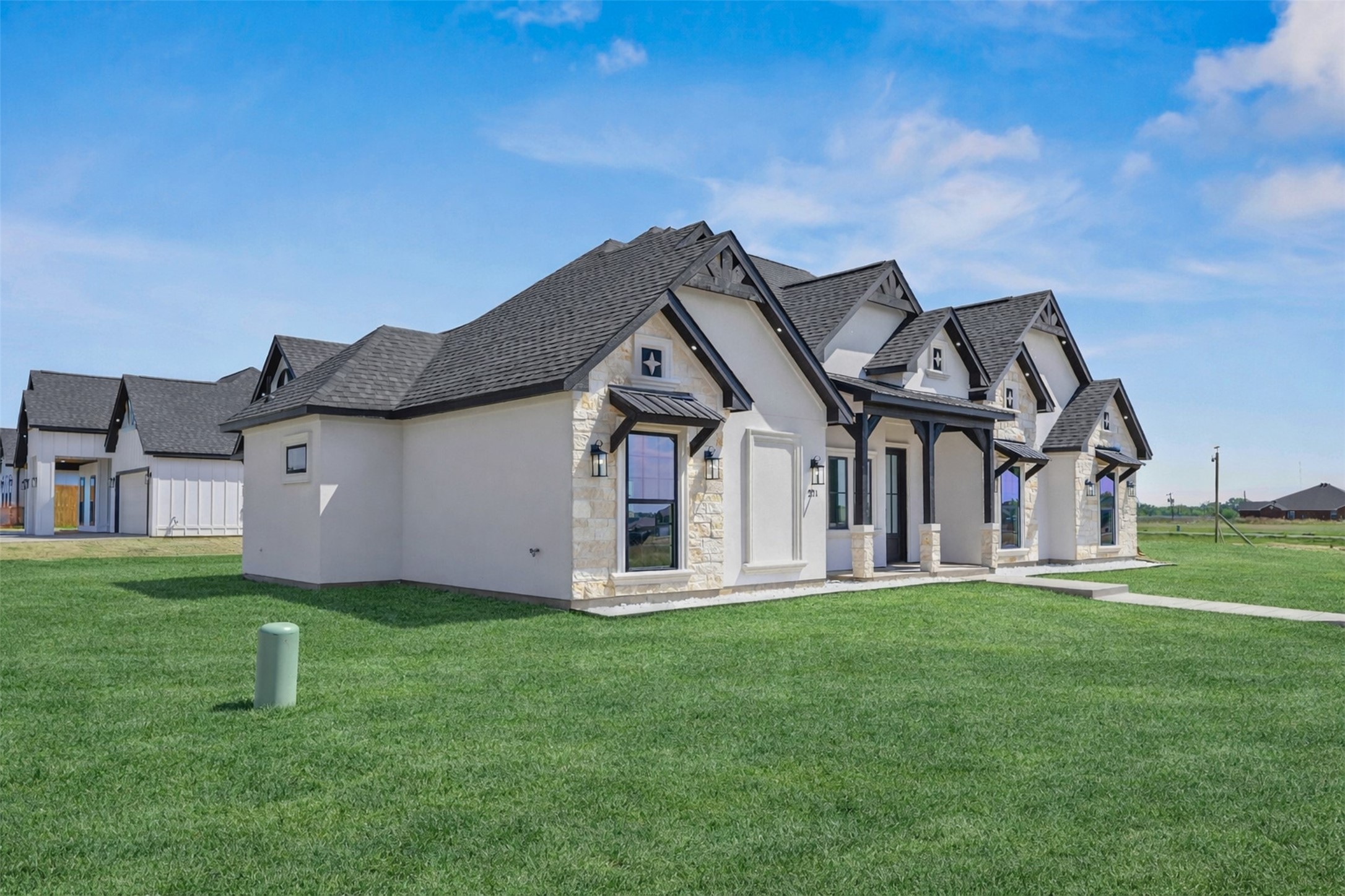 271 Victory Drive Mabank TX 75147
