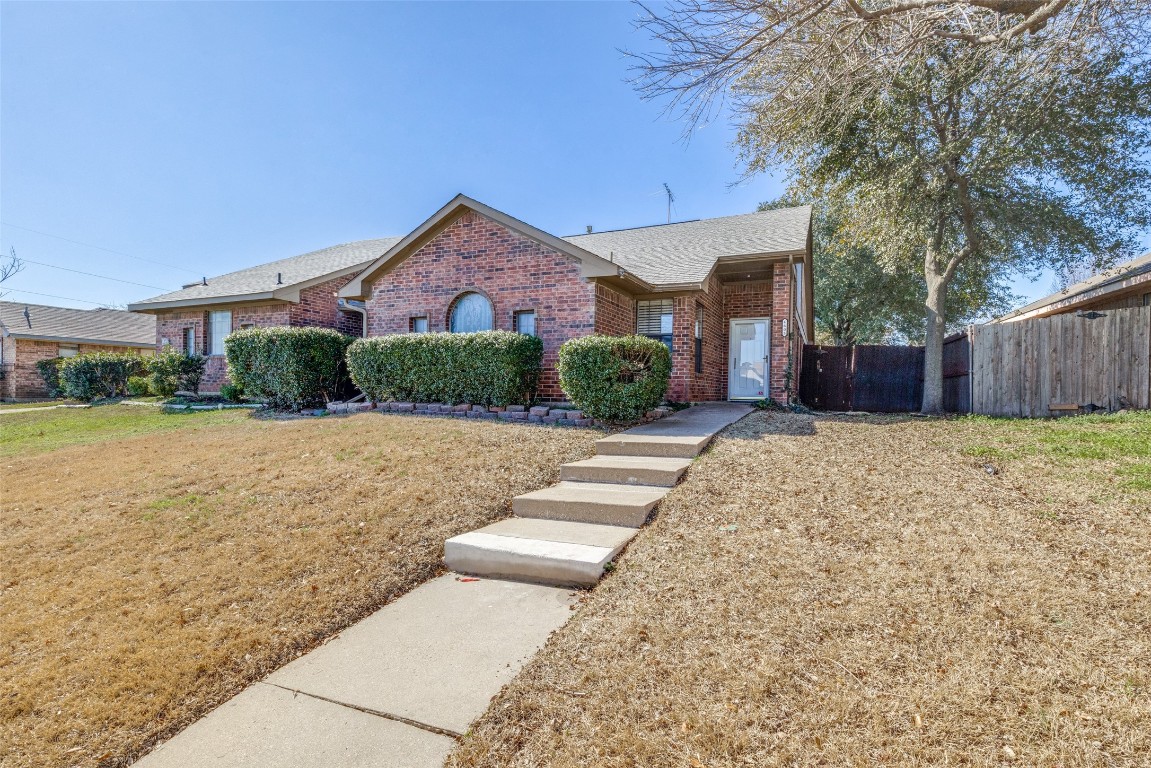 4605 Club Estate Place Mesquite TX 75150
