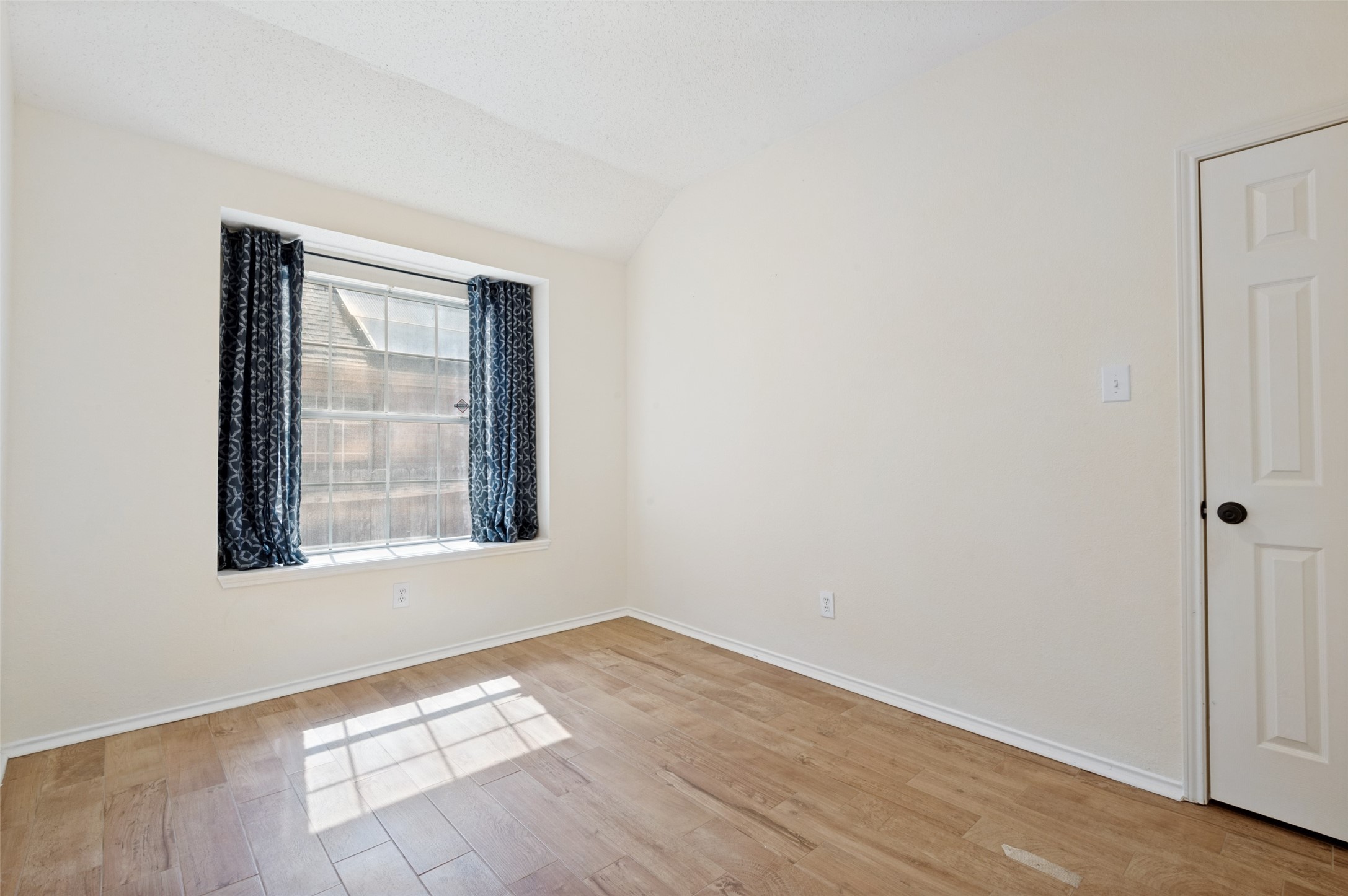 4712 Mount Hood Road Fort Worth TX 76137