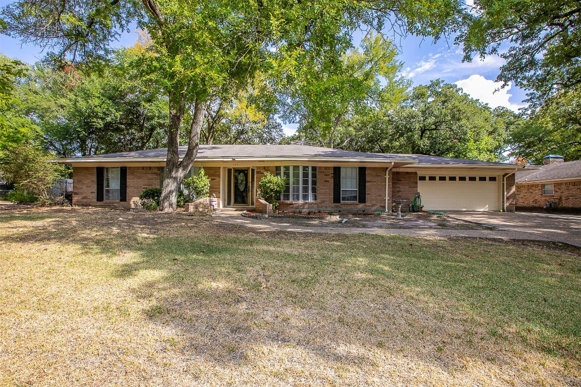 325 Forrest Lane Corsicana TX 75110