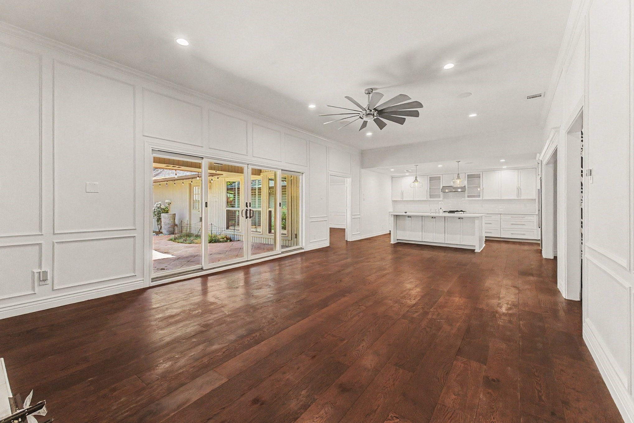 6812 Summer Meadow Lane Dallas TX 75252