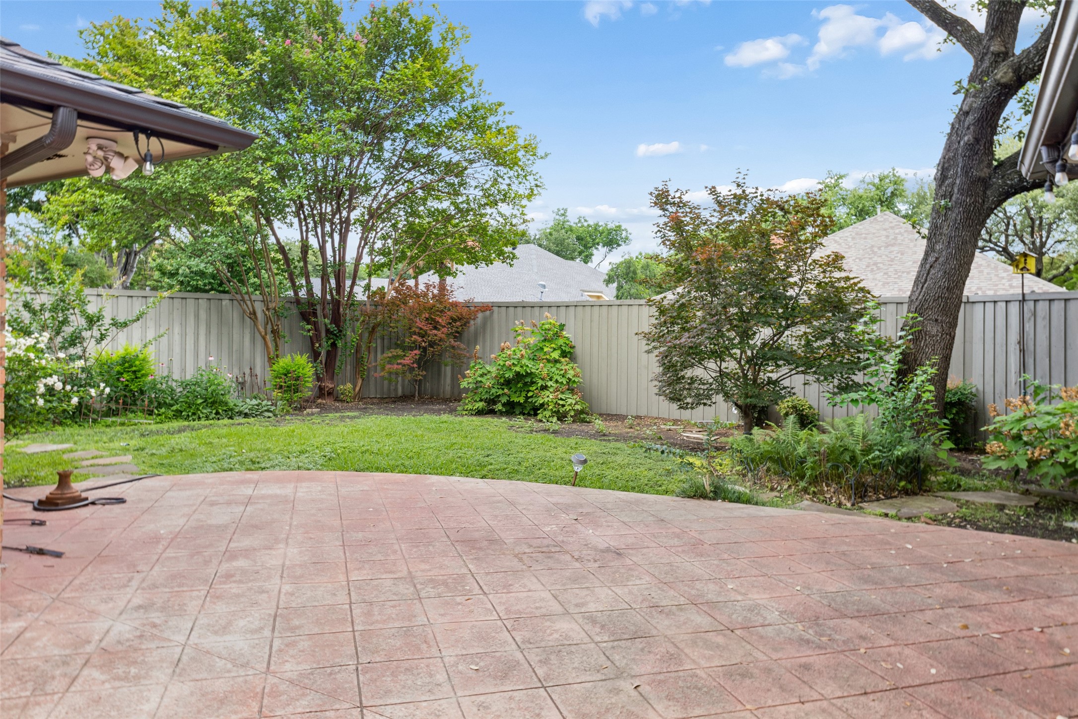 6812 Summer Meadow Lane Dallas TX 75252