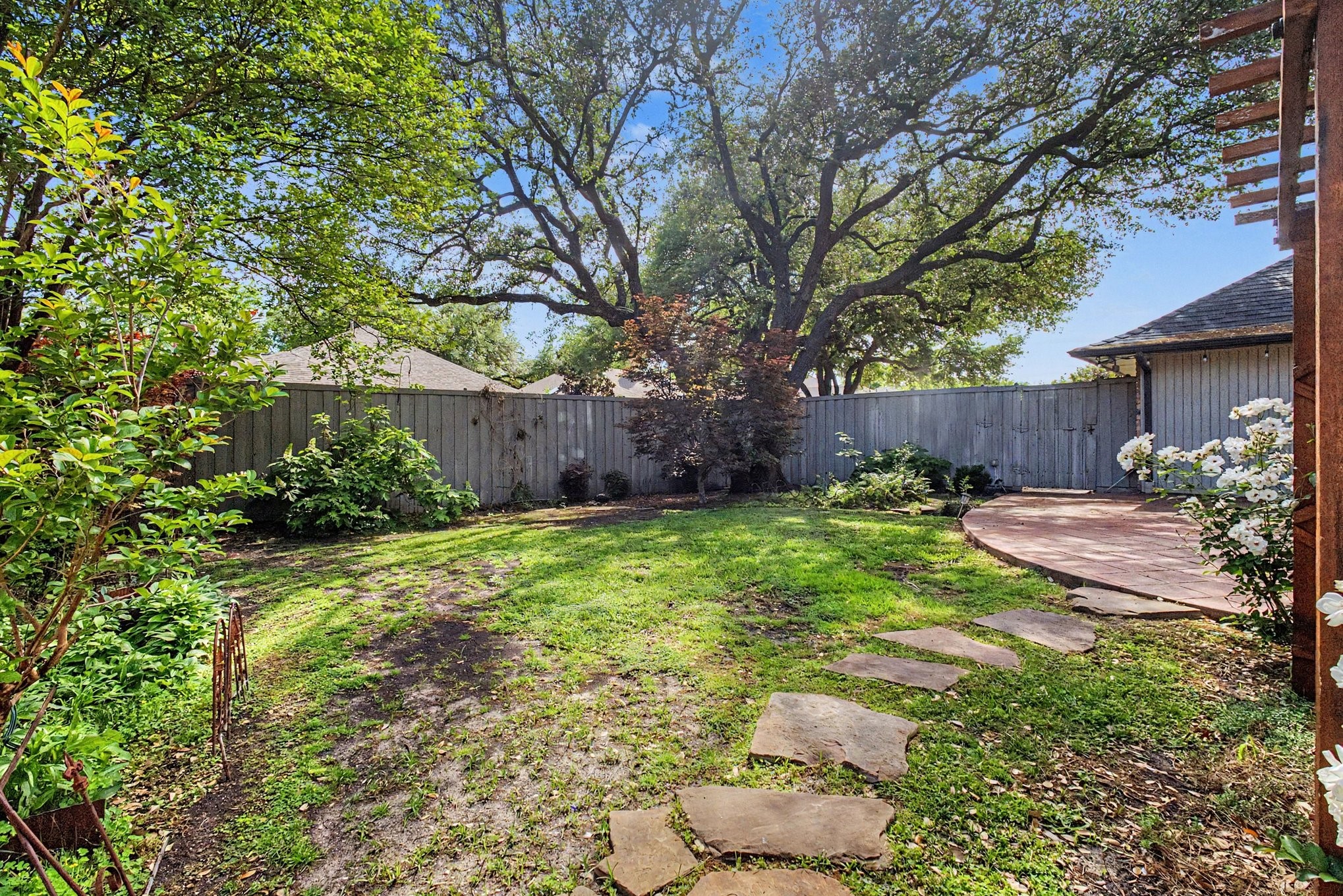6812 Summer Meadow Lane Dallas TX 75252