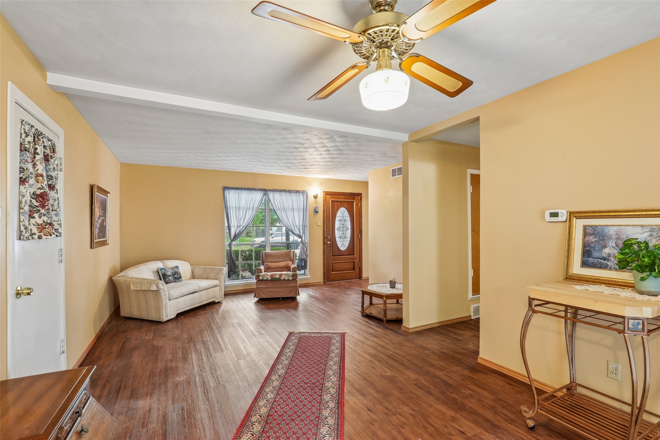 1810 Ridgewood Street Irving TX 75062