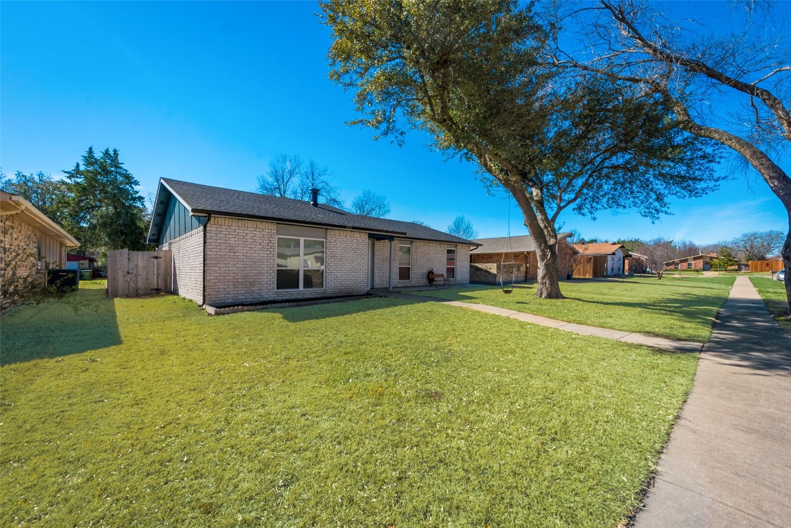 1314 Paris Drive Garland TX 75040