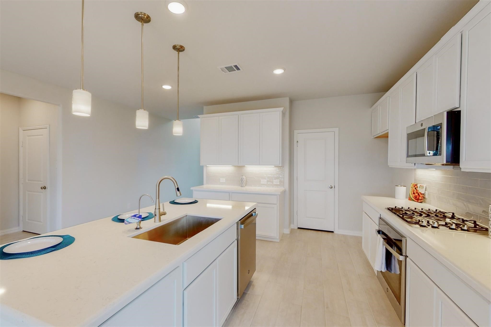 3704 Bluestem Boulevard Denton TX 76226