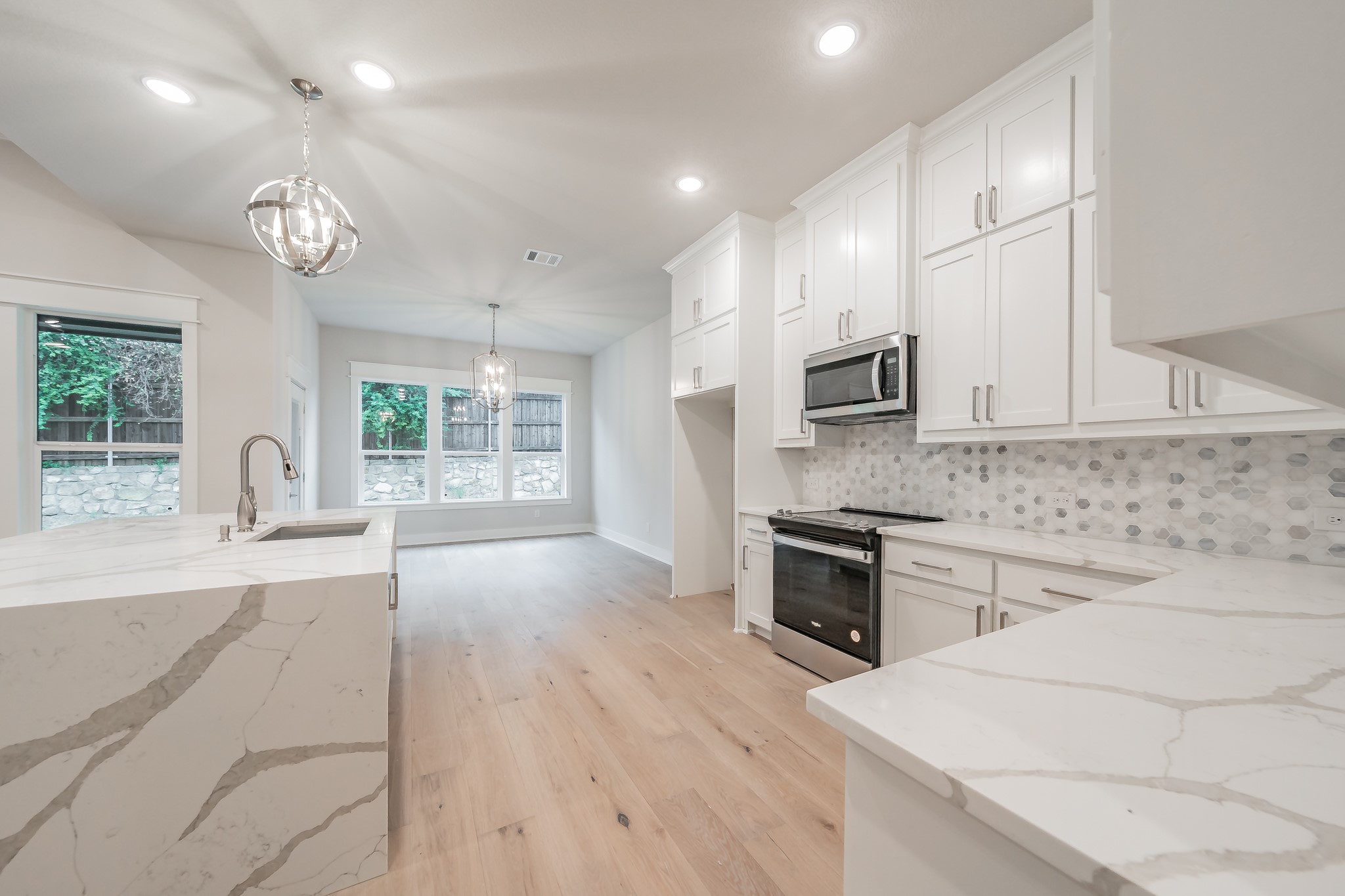 6421 St George Court North Richland Hills TX 76180