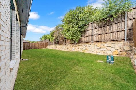 6421 St George Court North Richland Hills TX 76180