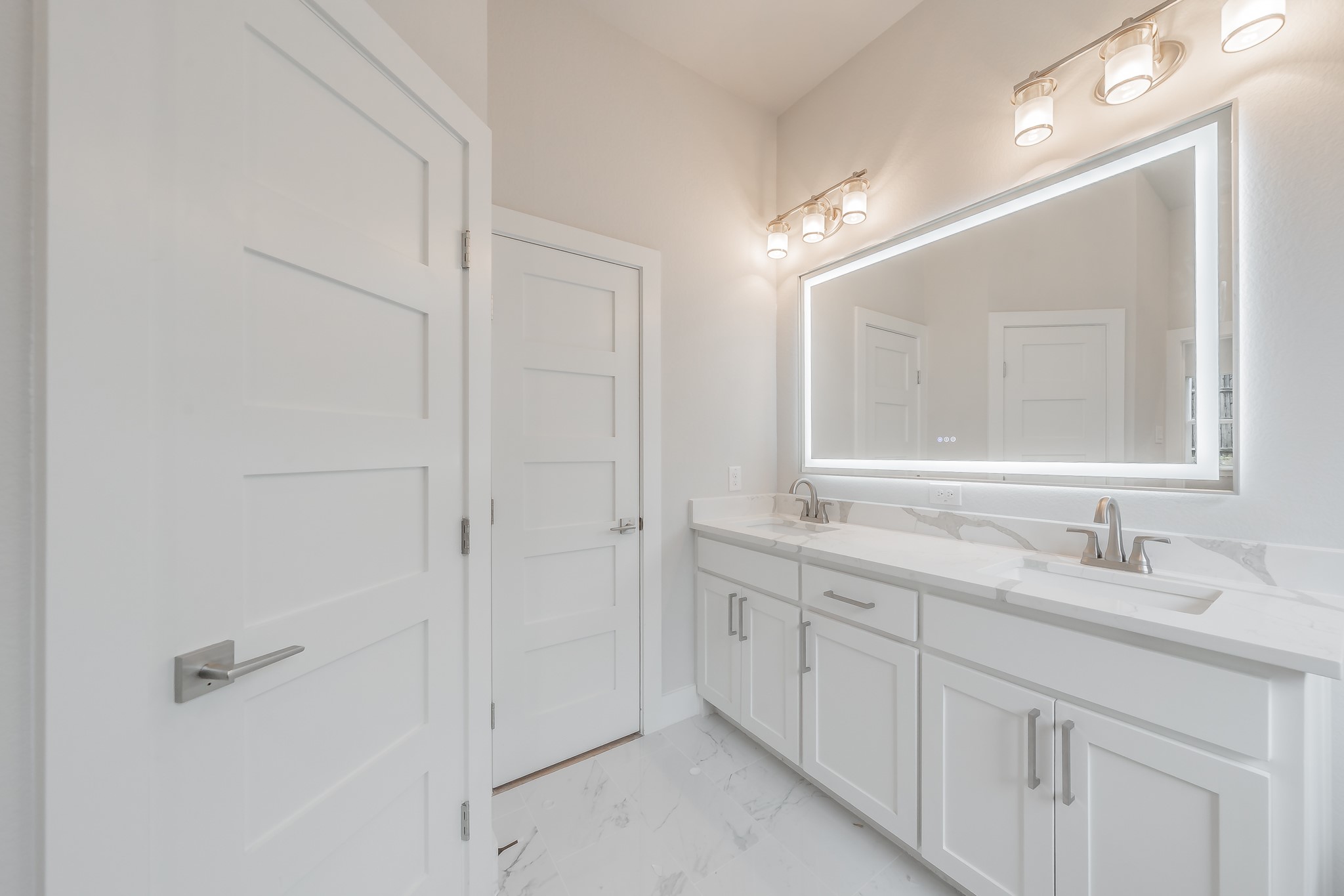 6421 St George Court North Richland Hills TX 76180