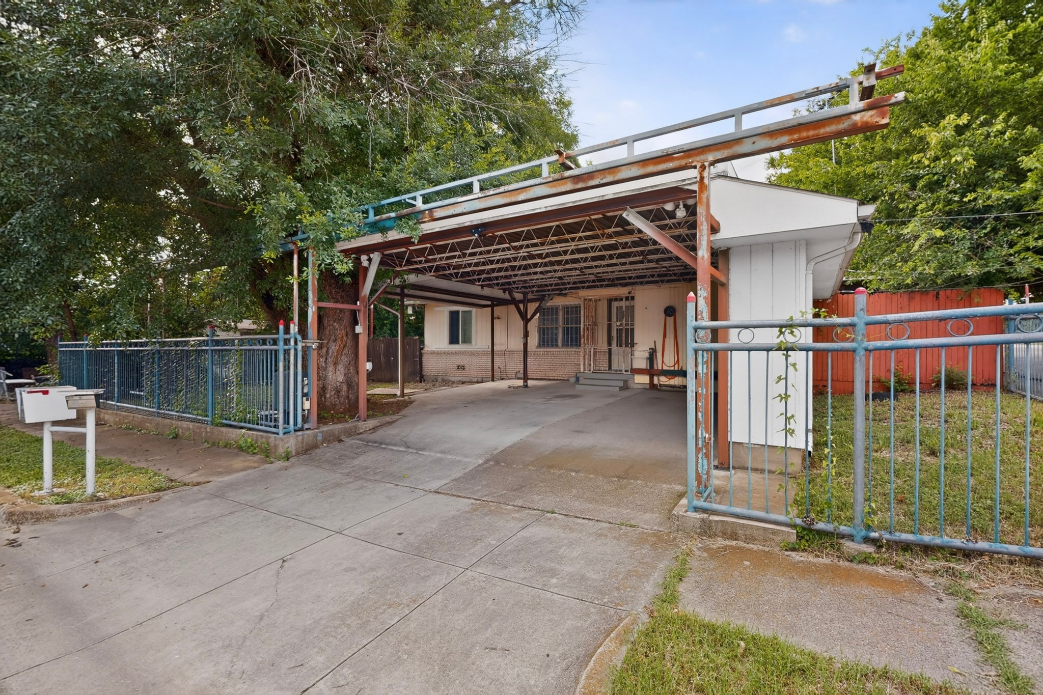 3400 Avenue C Fort Worth TX 76105