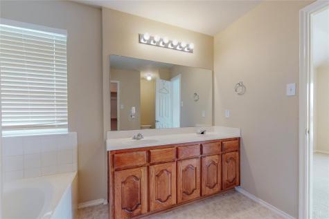 2030 New Holland Drive Rockwall TX 75032