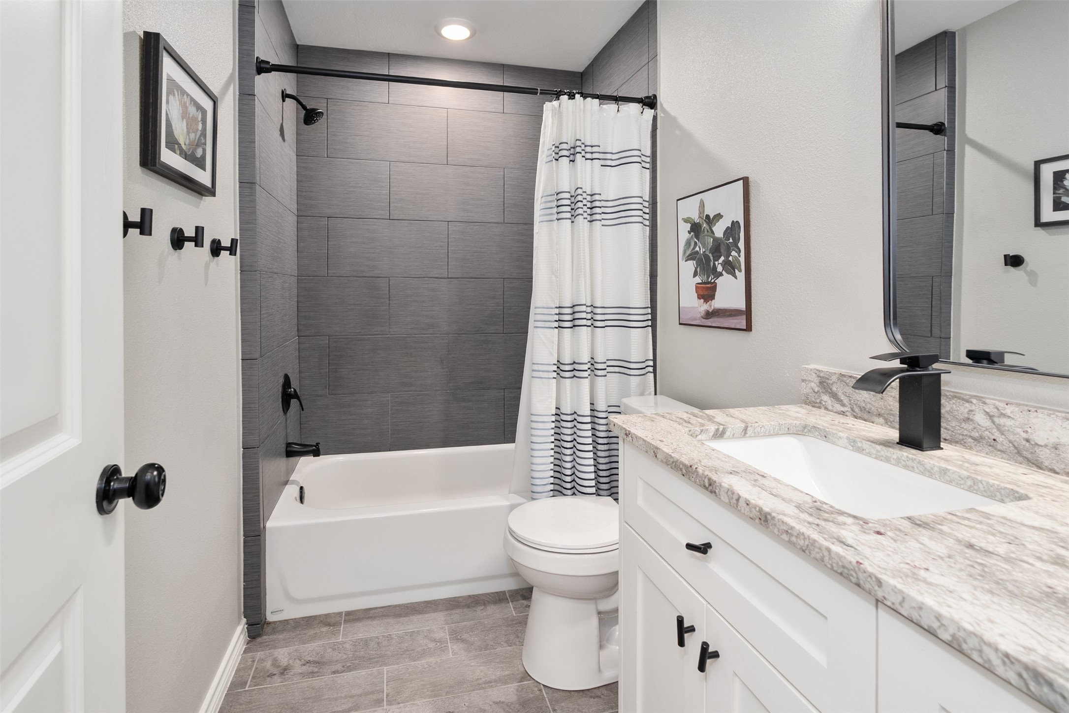 128 Crestwood Drive Mabank TX 75156