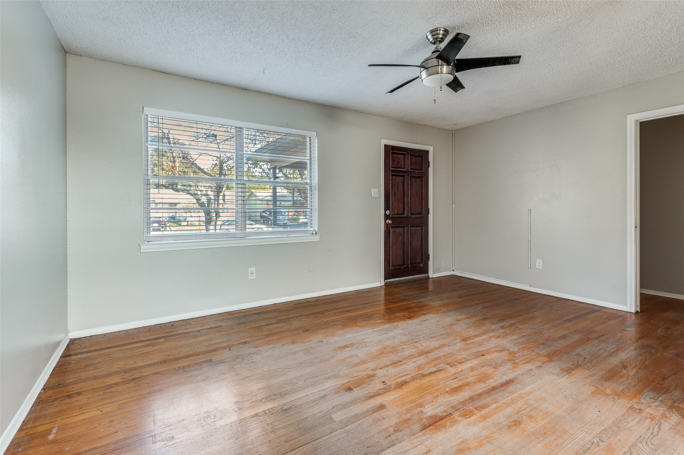 2217 Garden Oaks Drive Irving TX 75061
