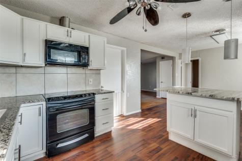 2217 Garden Oaks Drive Irving TX 75061