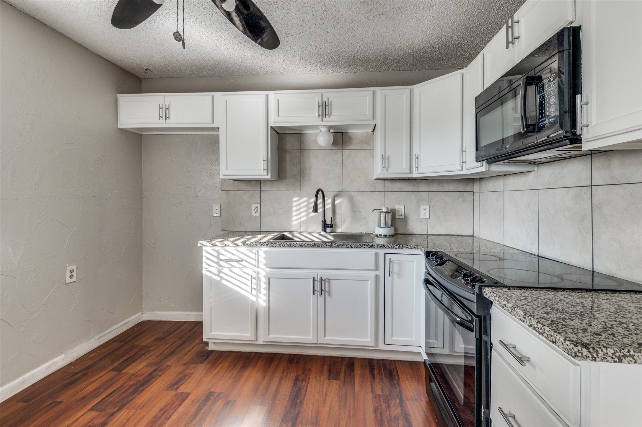 2217 Garden Oaks Drive Irving TX 75061