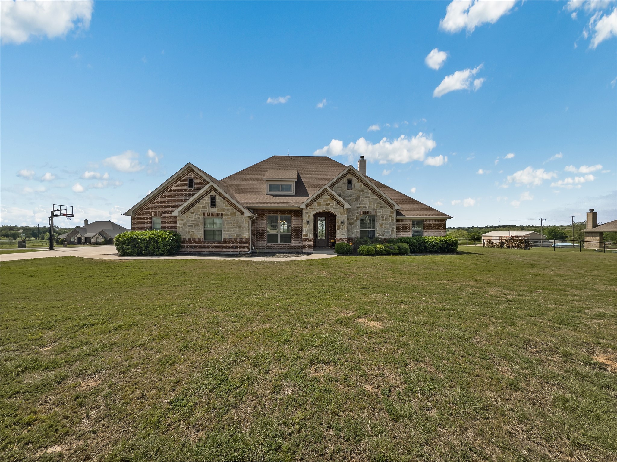 103 Susan Lane Weatherford TX 76087