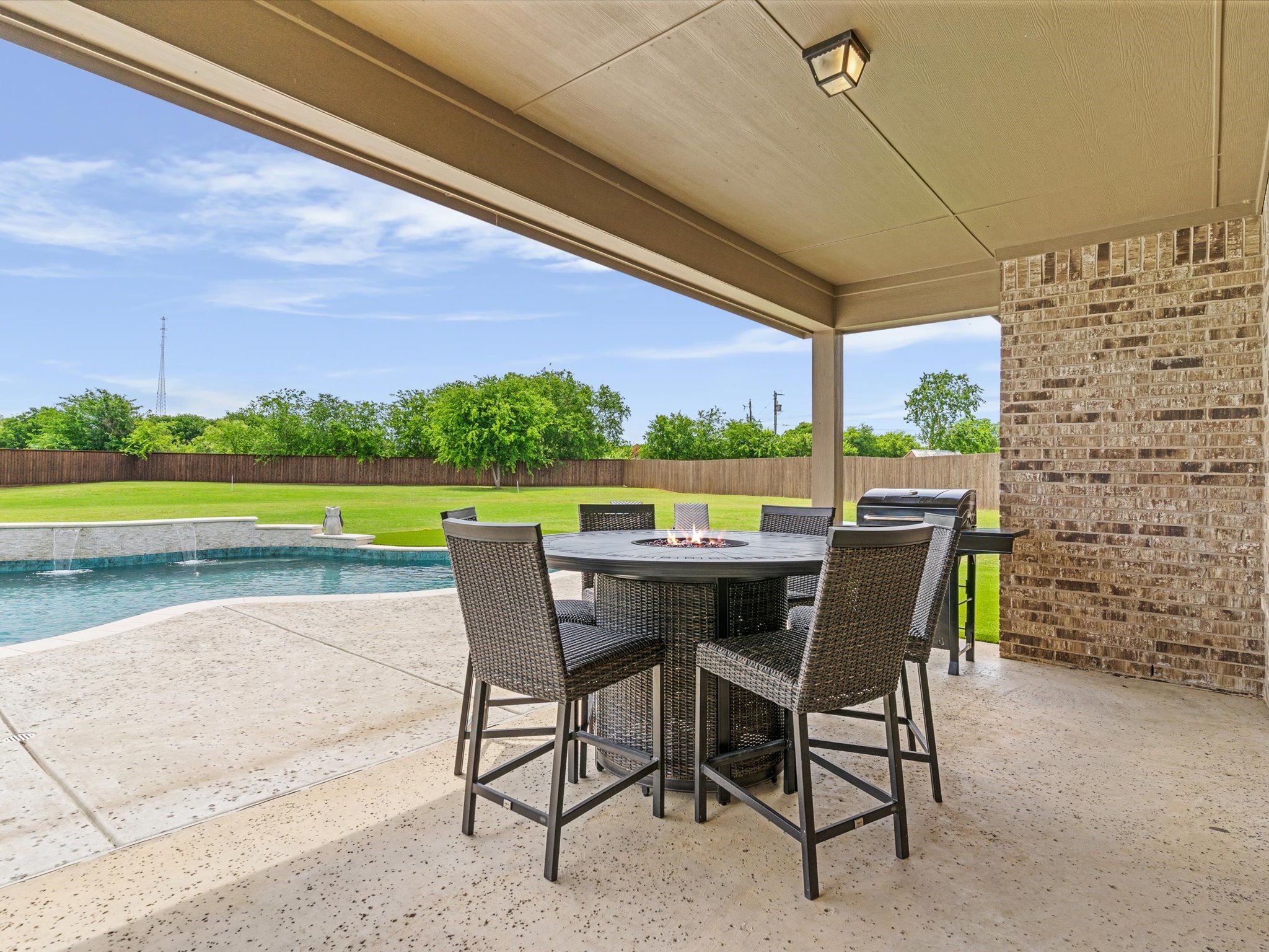 3620 Laurenwood Drive Crowley TX 76036