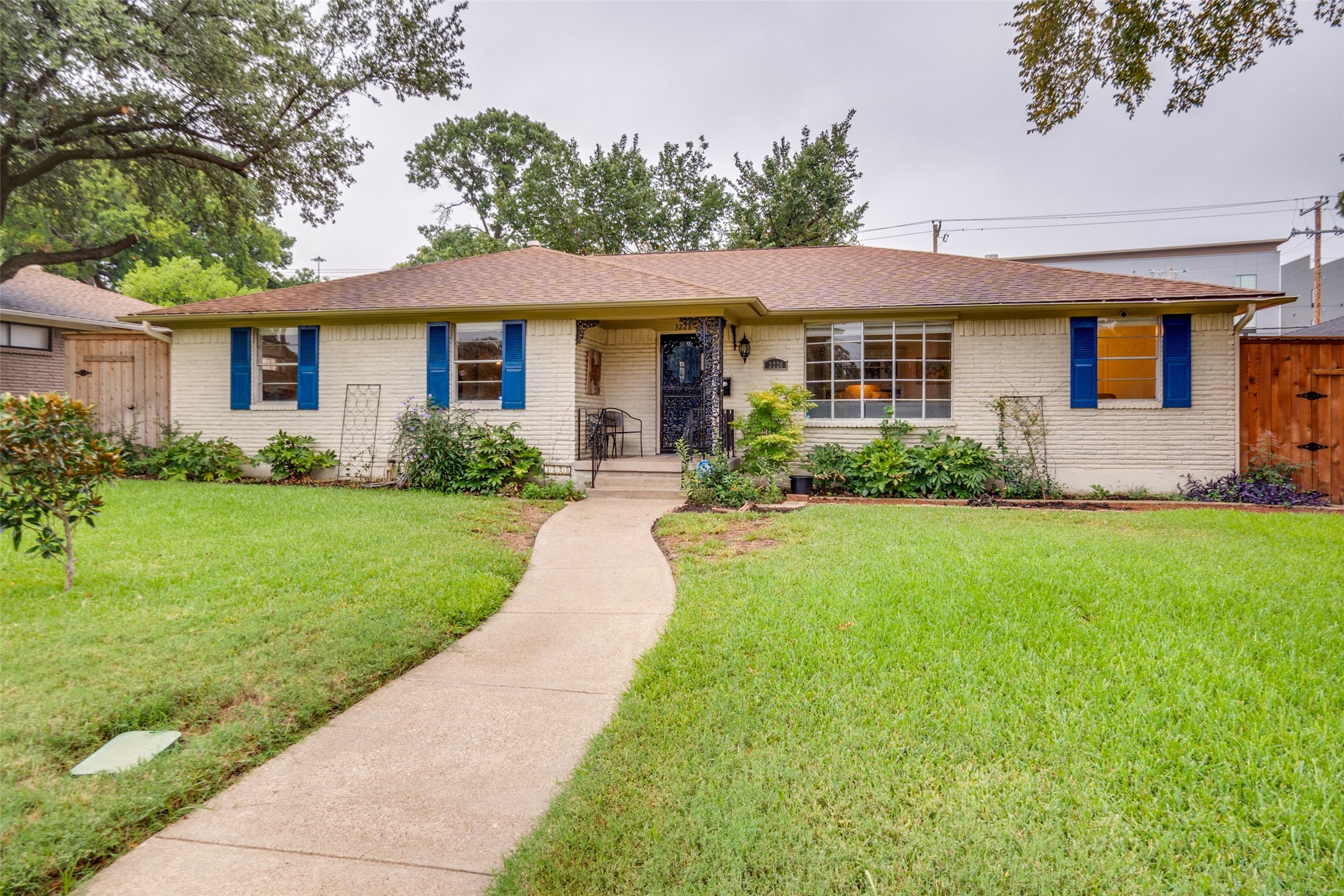 3228 Sharpview Lane Dallas TX 75228