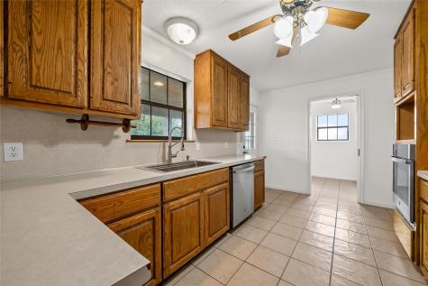 188 N Baese Road West TX 76691