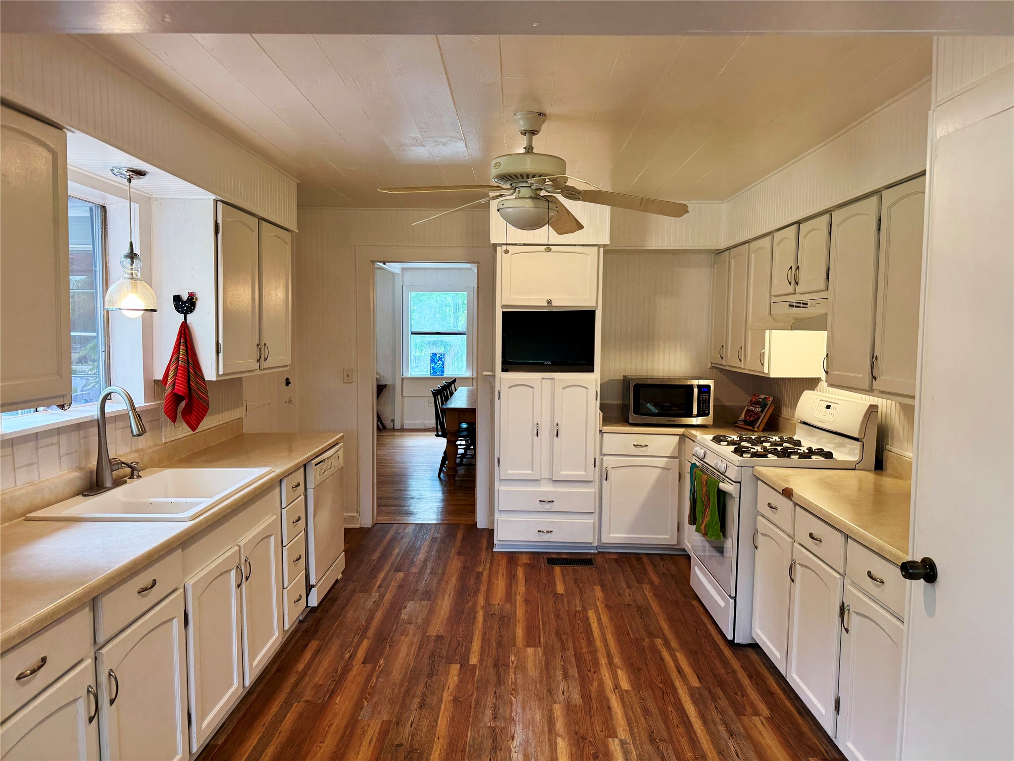 279 County Road 1710 Clifton TX 76634