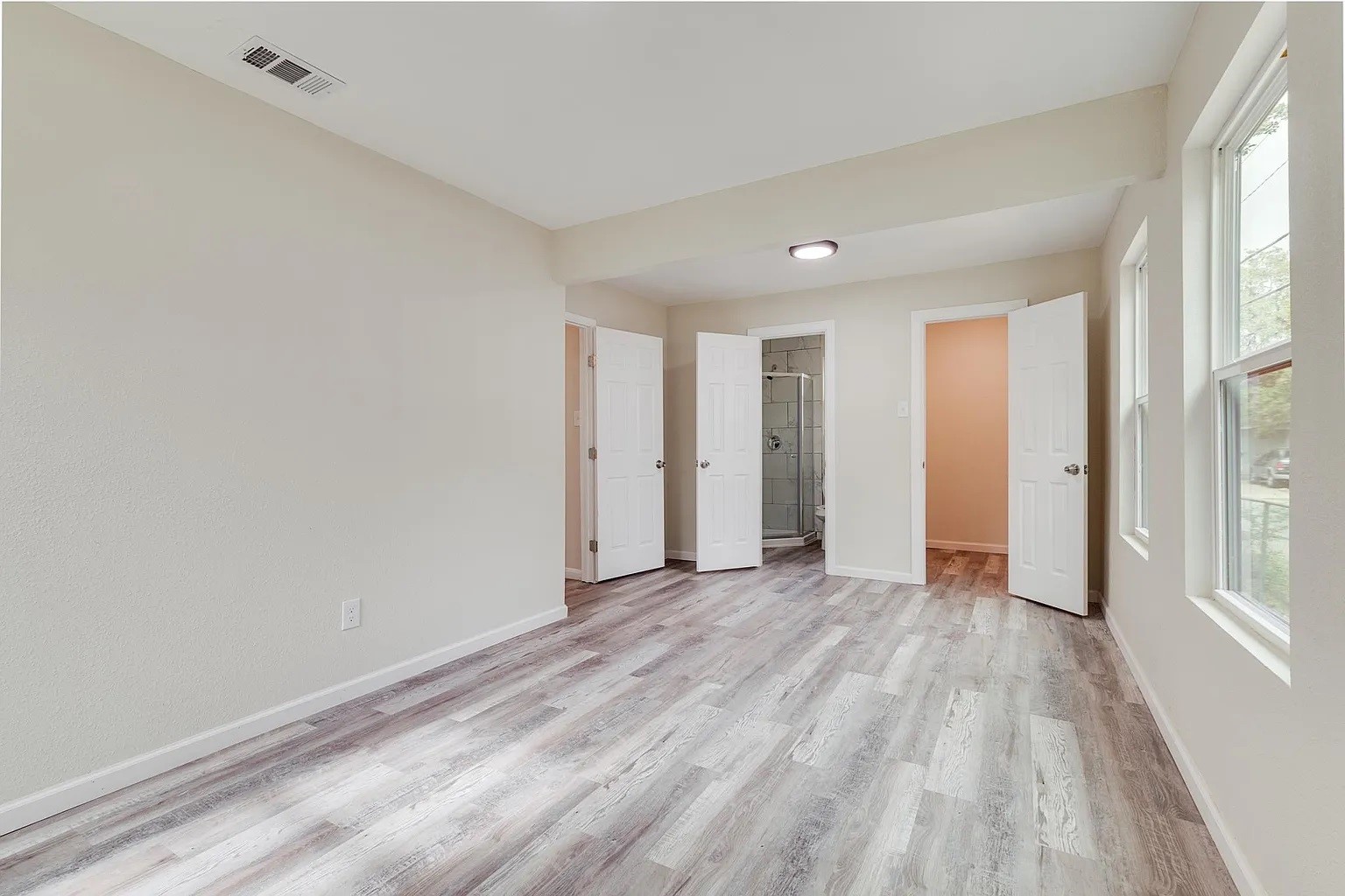 6504 Ramey Fort Worth TX 76112